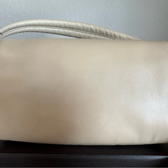 Coach Pillow Tabby 26 Shoulder Bag - Ivory - Picture 4 of 12